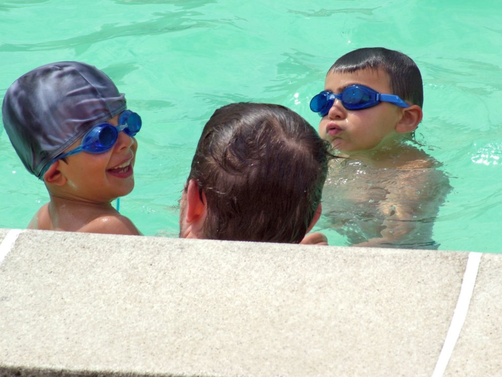 inpiscina13.jpg