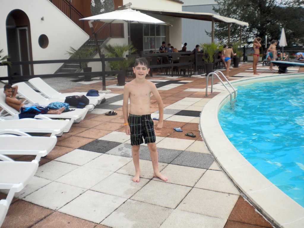 piscina41.jpg