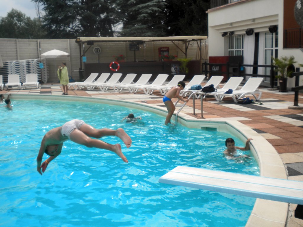 piscina51.jpg