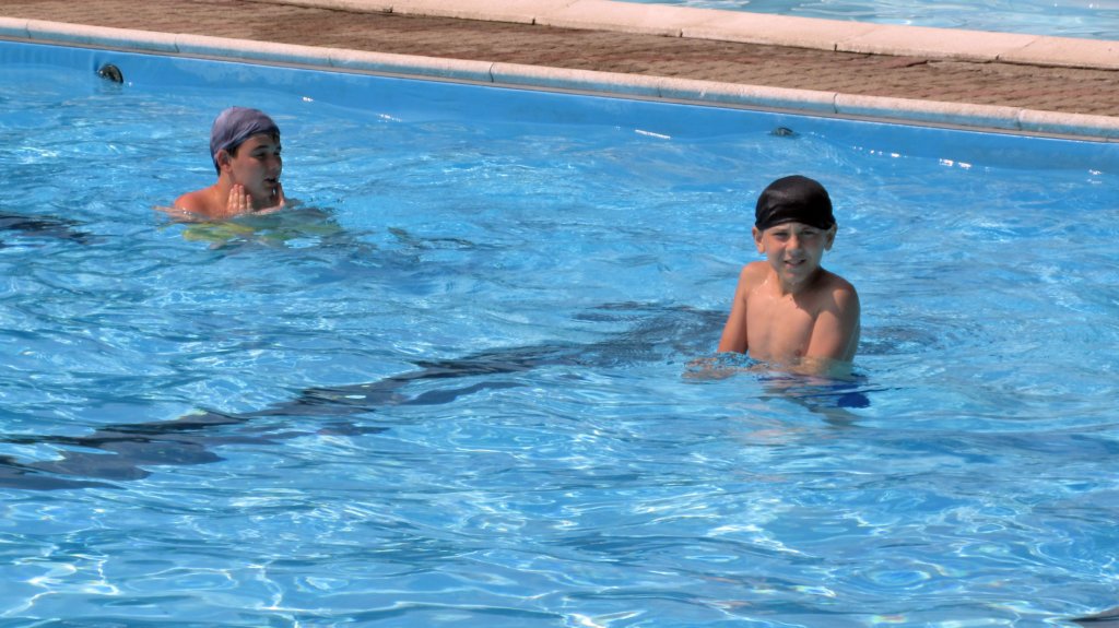 inpiscina2.jpg