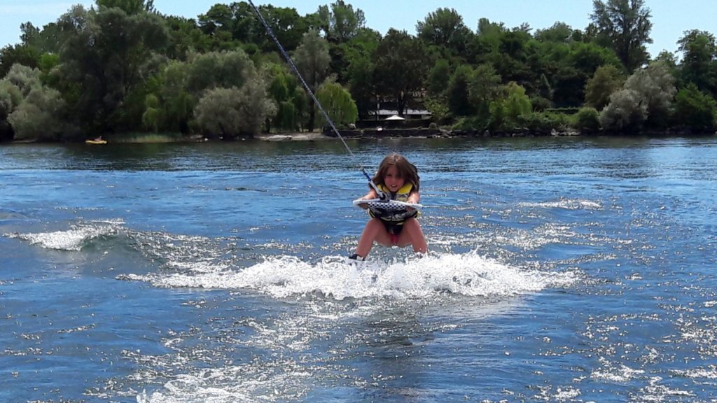 wakeboard.jpg